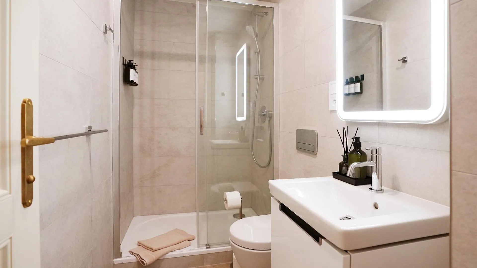 Luxemi Apartments I City Center Premium Studio Πράγα