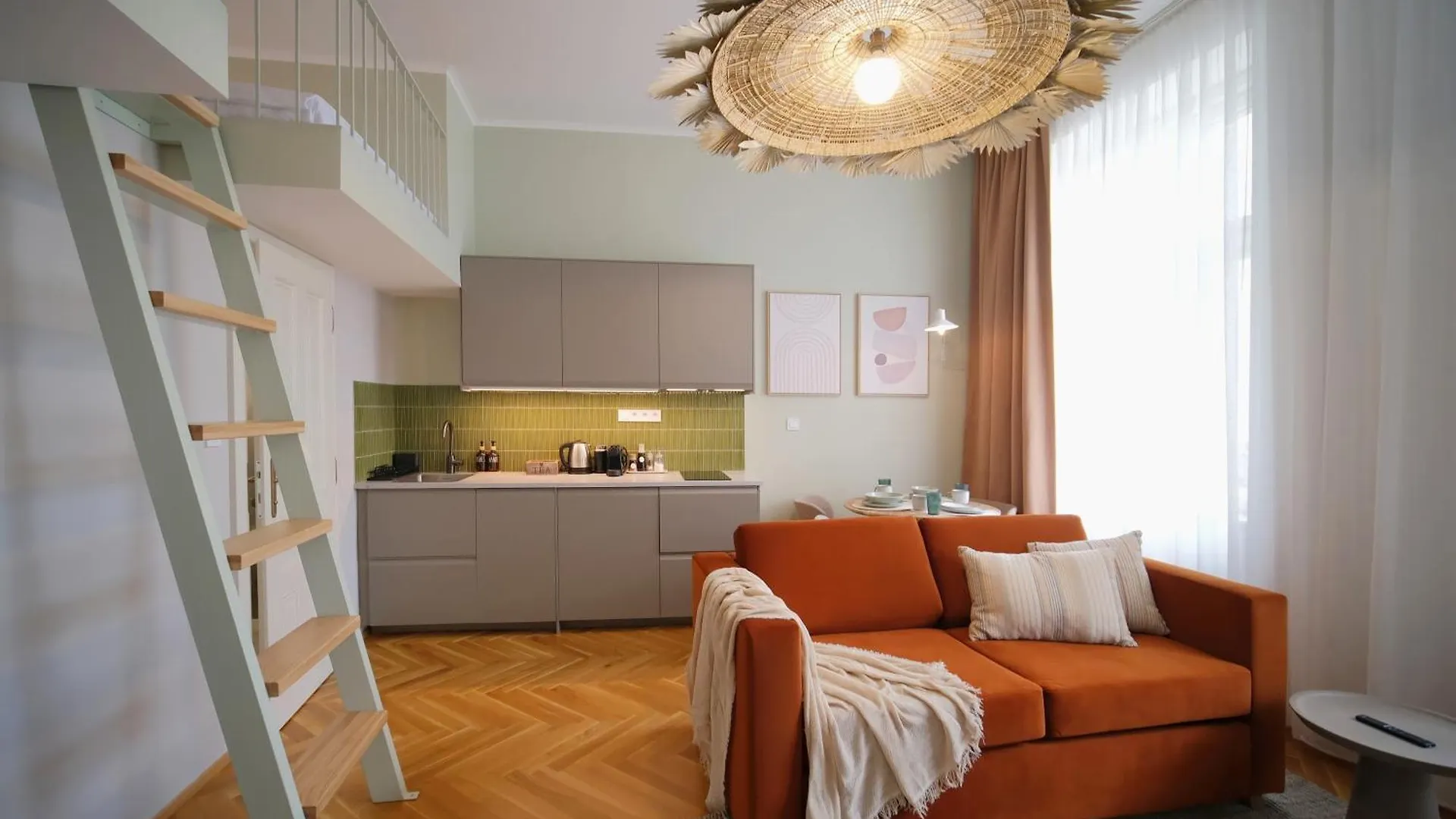 Luxemi Apartments I City Center Premium Studio 프라하